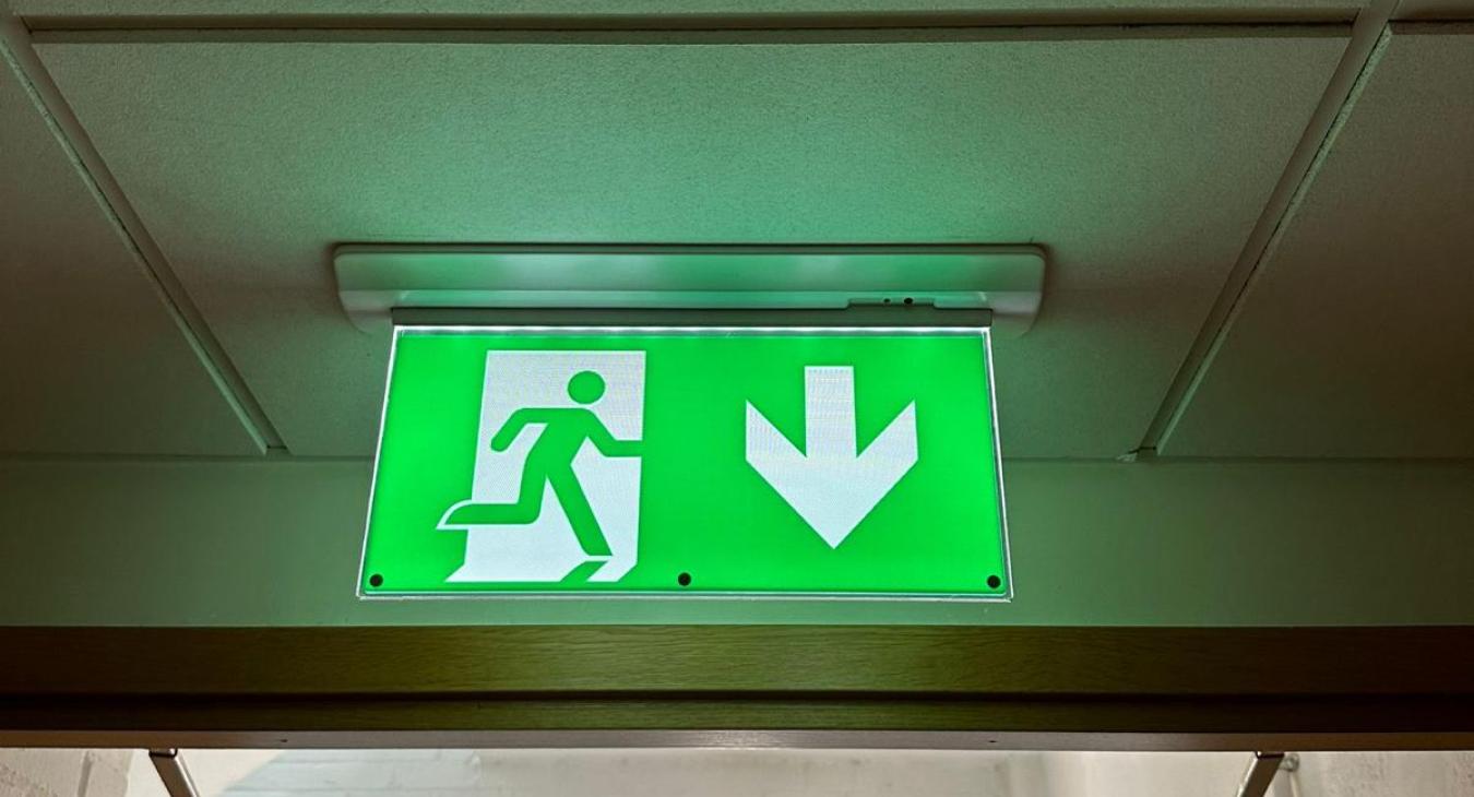 Emergency lighting